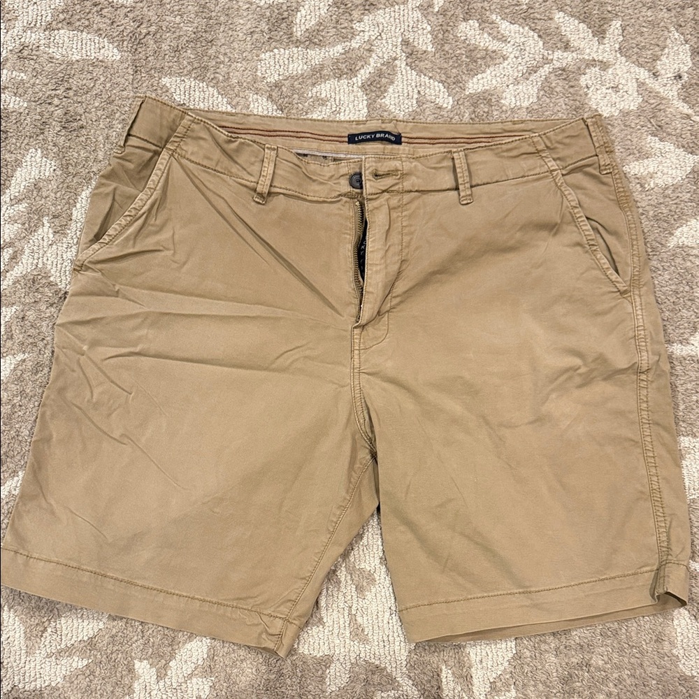 Lucky Brand Men’s Khaki Shorts
